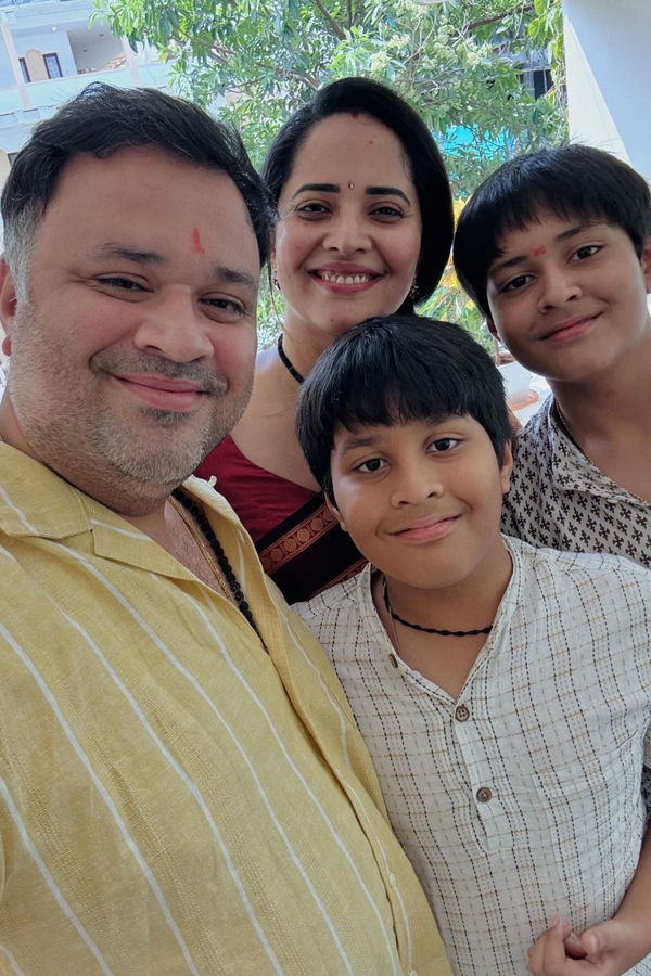 Anasuya-Bharadwaj-17.jpg 18