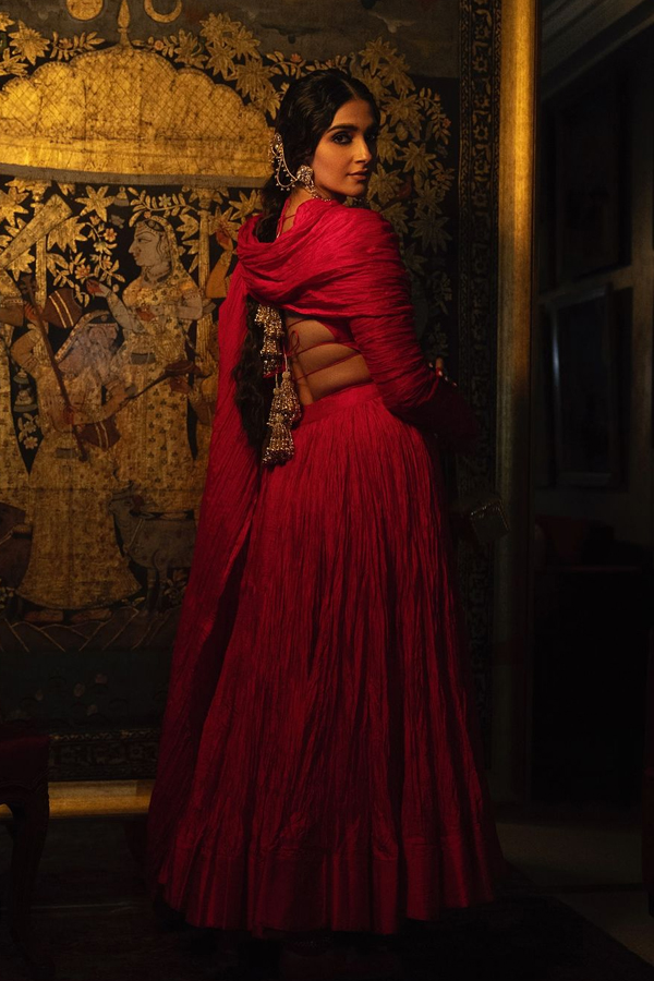 Sonam-Kapoor-9.jpg 10