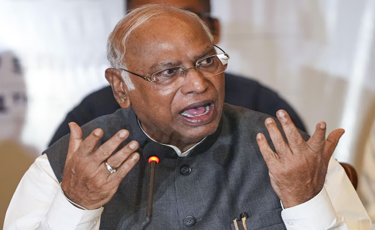 kharge.jpg