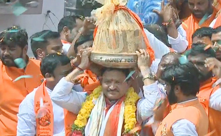 balapur-ganesh-laddu.jpg