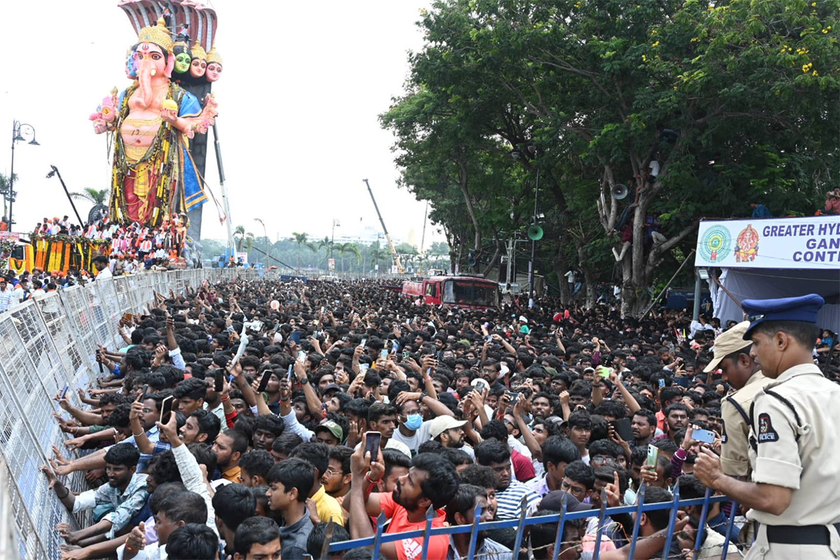 khairatabad_20ganesh_20nimajjanam_202024_20live_20updates_13.jpg 13