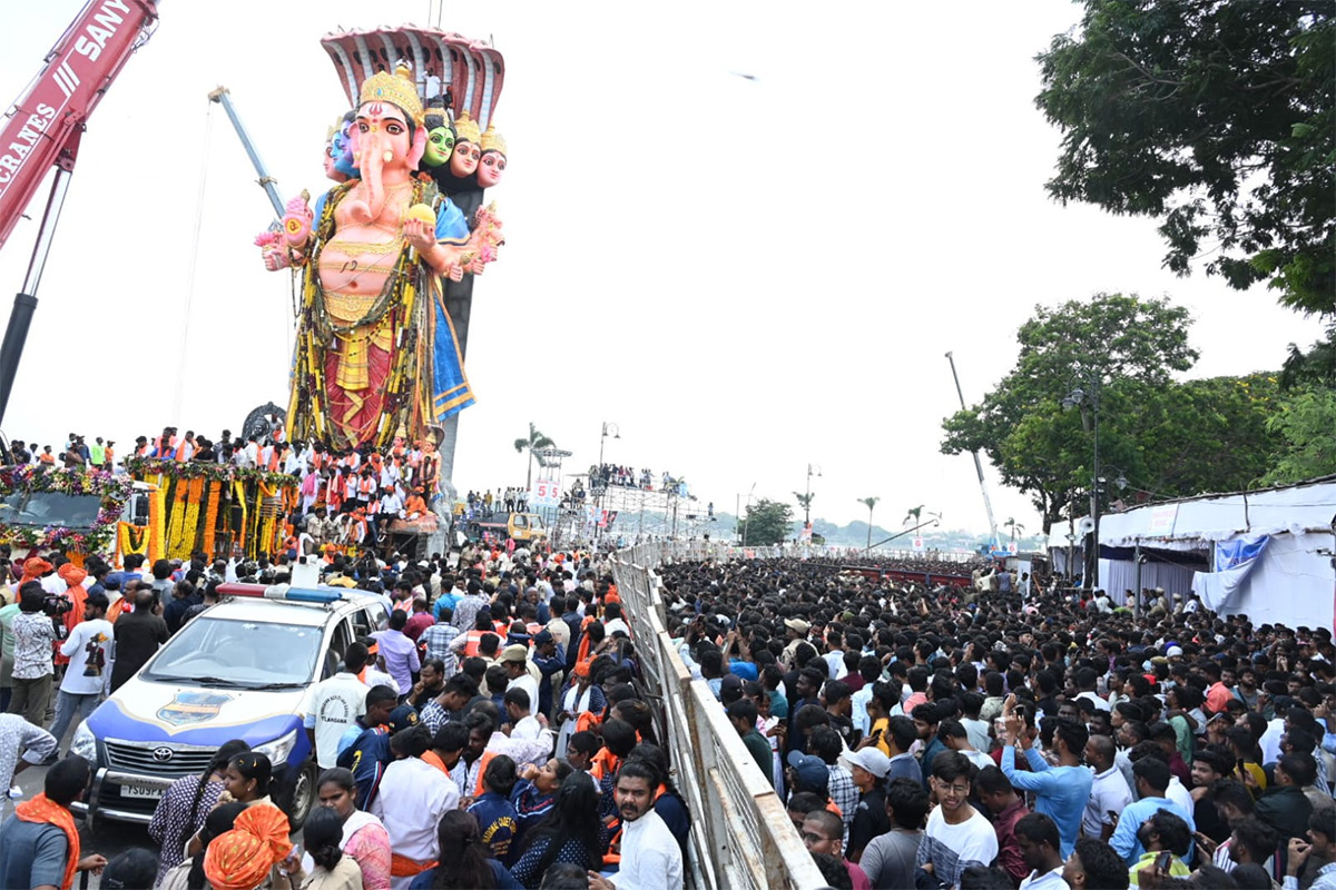 khairatabad_20ganesh_20nimajjanam_202024_20live_20updates_3.jpg 3