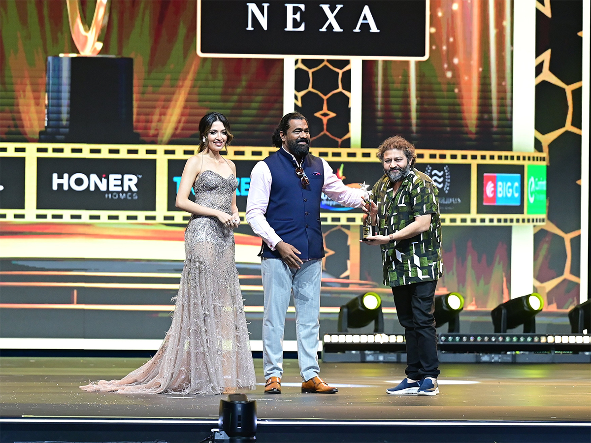 siima_20awards_202024_20at_20dubai_20photos_31.jpg 28