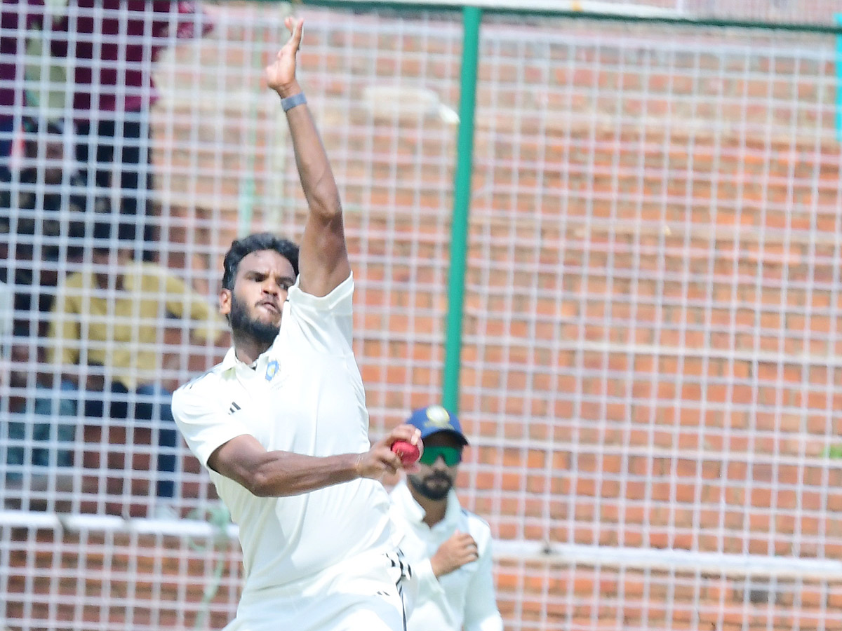 India_20A_20vs_20India_20C_2C_20Duleep_20Trophy_202024_20Photos_20_2822_29.jpg 25
