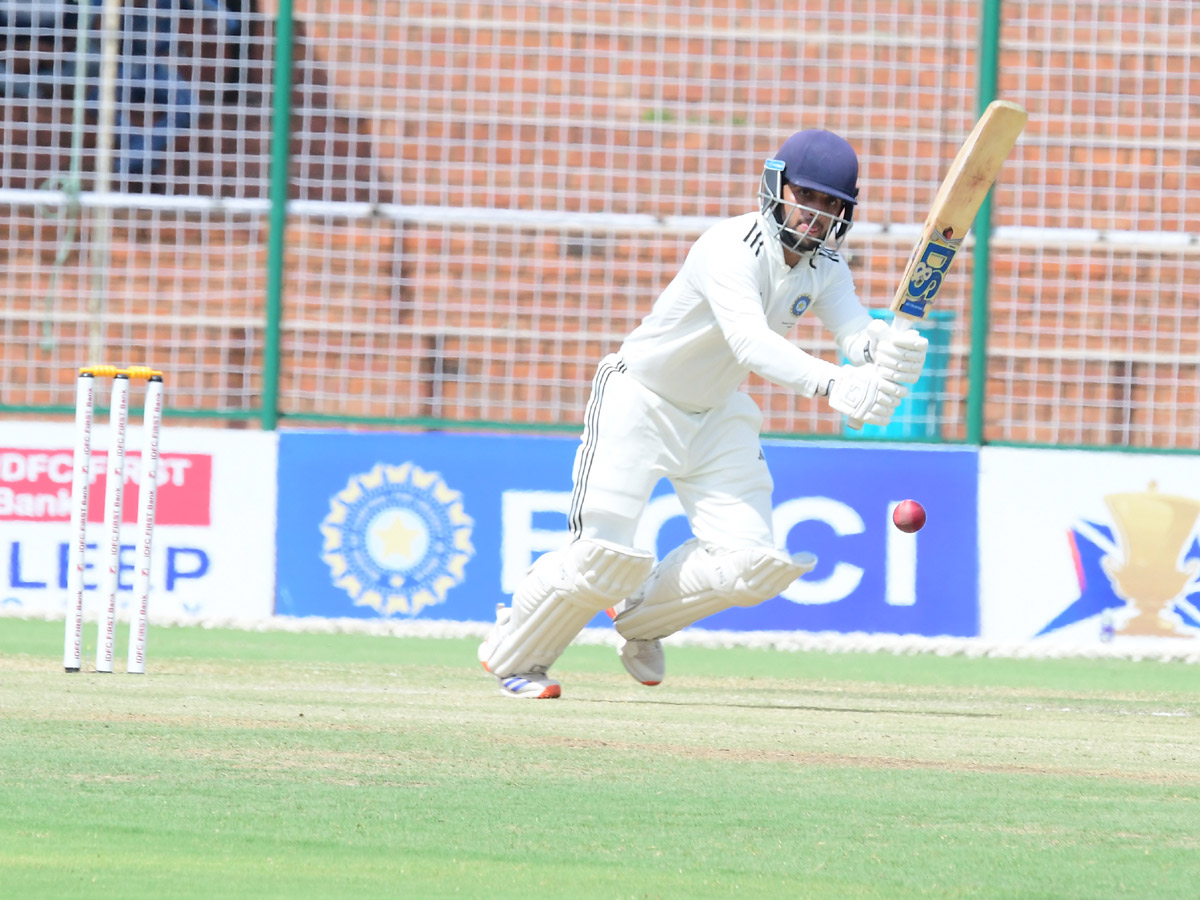 India_20A_20vs_20India_20C_2C_20Duleep_20Trophy_202024_20Photos_20_2826_29.jpg 29