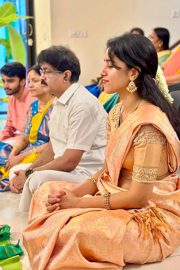 Mirnalini_20Ravi_20Housewarming_20Ceremony_20Celebrations_20Photos_20_288_29.jpg 9