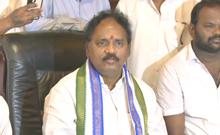 Vasupalli-Ganesh-Kumar.jpg