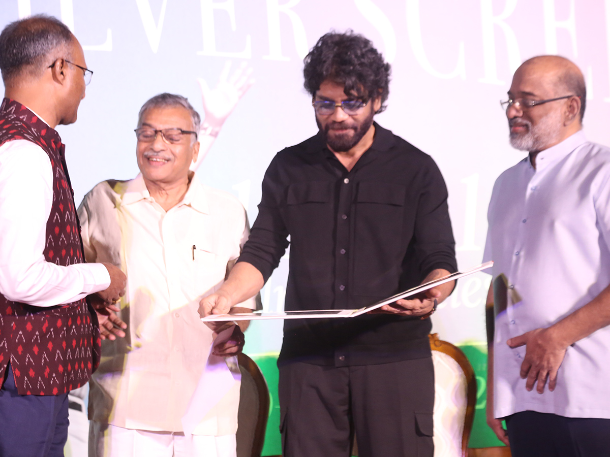 ANR_20100_20years_20Birthday_20Celebration_20Photos_15.jpg 15