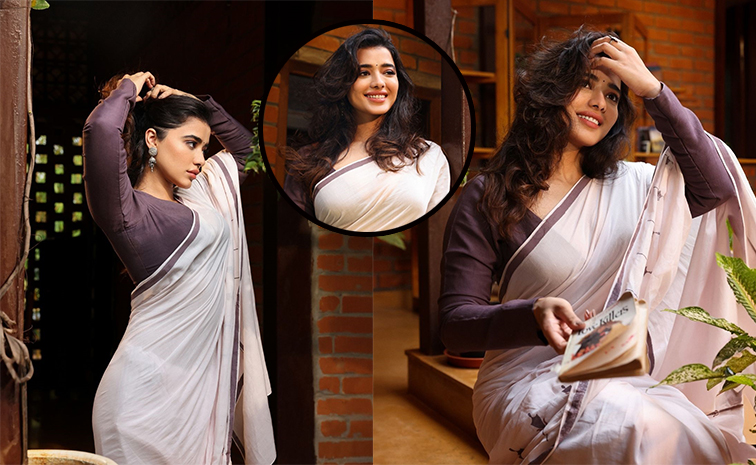 Kethika_20Sharma-thumb.jpg 1