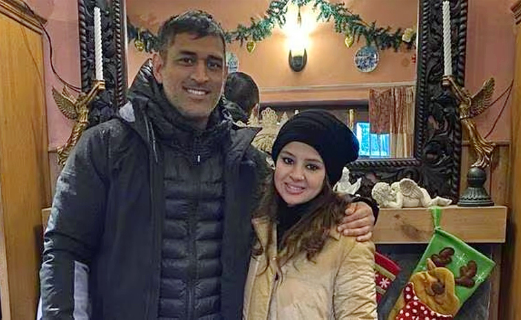 Ms_20Dhoni_20Daughter_20Ziva_20School_20Fees_20Rupes._20_2810_29.jpg 11
