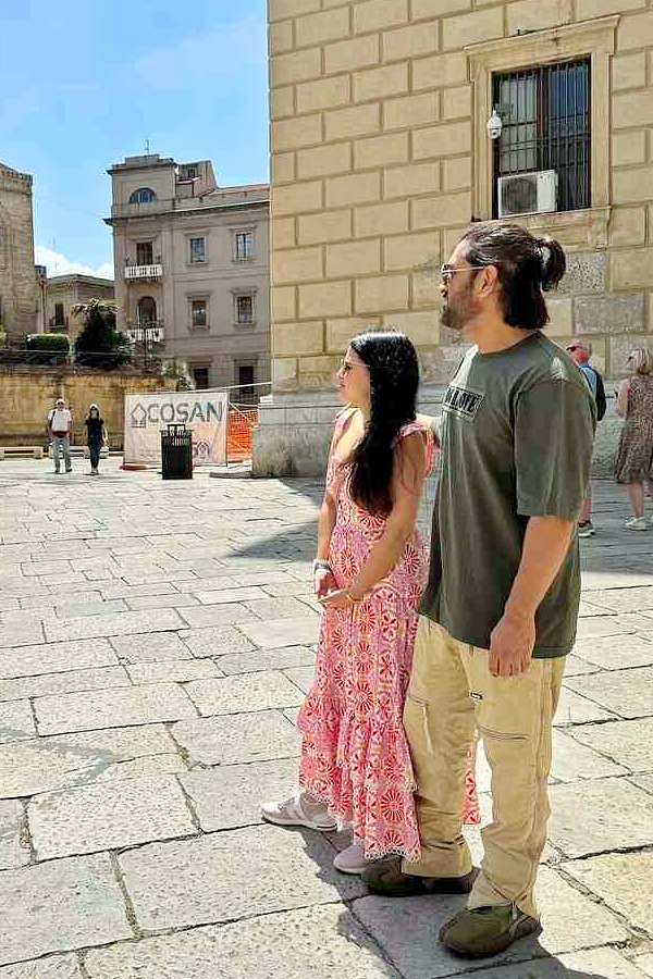 Ms_20Dhoni_20Daughter_20Ziva_20School_20Fees_20Rupes._20_2812_29.jpg 13