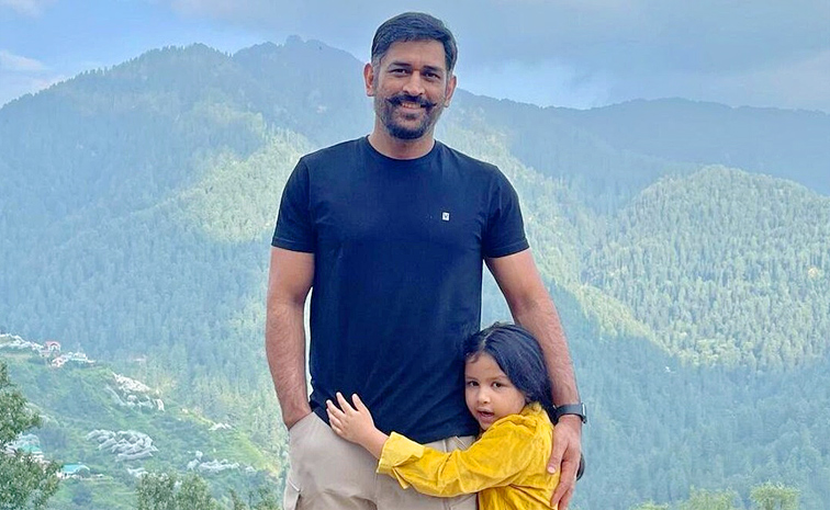 Ms_20Dhoni_20Daughter_20Ziva_20School_20Fees_20Rupes._20_284_29.jpg 5
