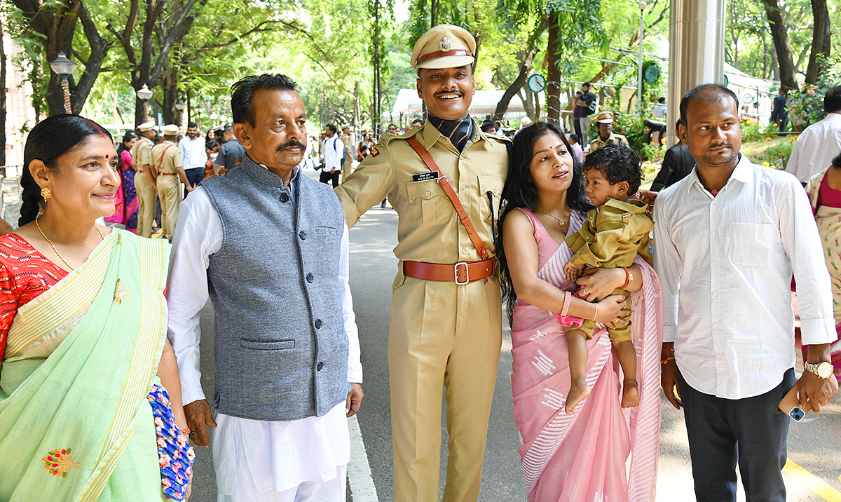 SI_20Passing_20Out_20Parade_20at_20Hyderabad_6.jpg 6