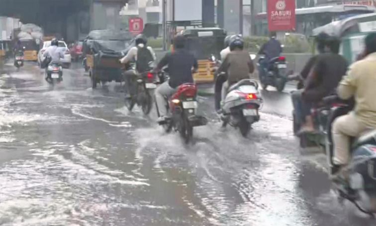Hyderabadrains2.jpg