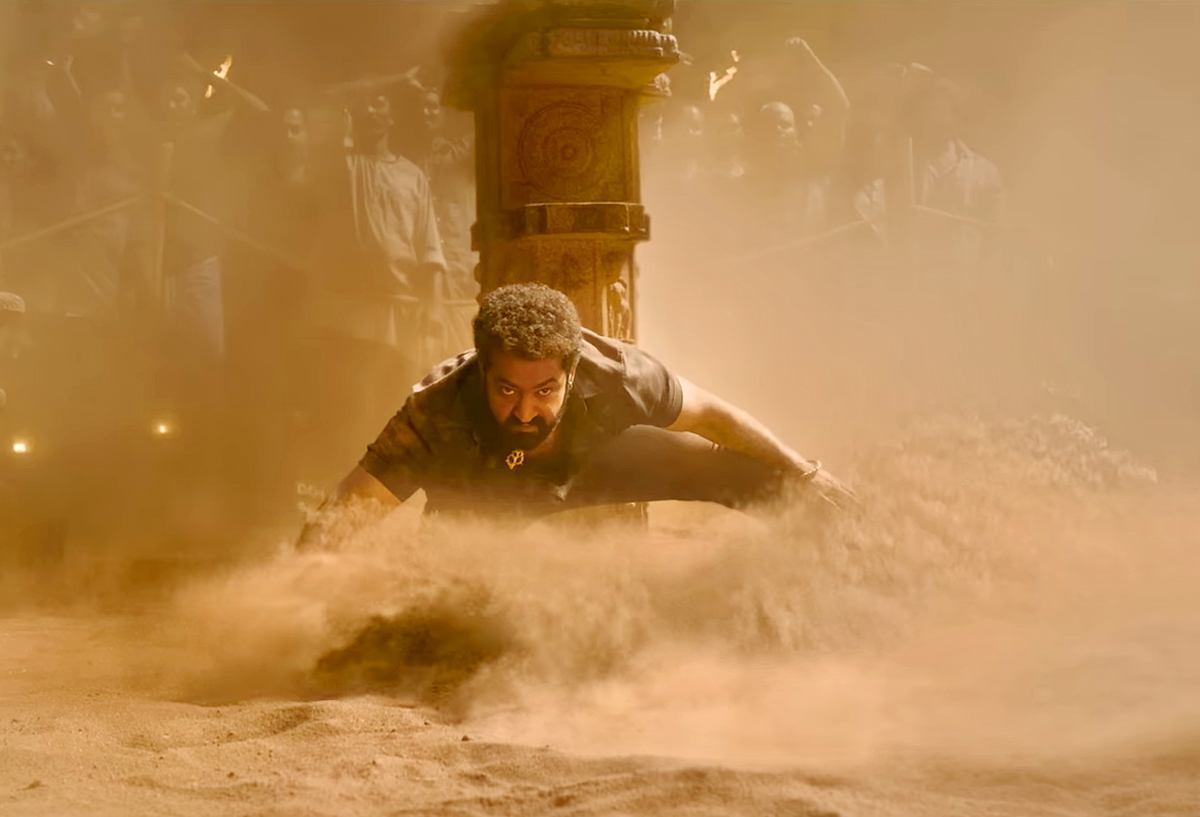 Jr_20NTR_20Devara_20Movie_20HD_20Stills_20Photos_33.jpg 31