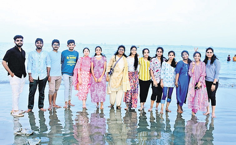 Maredpally_Tour_Vishadam.jpg