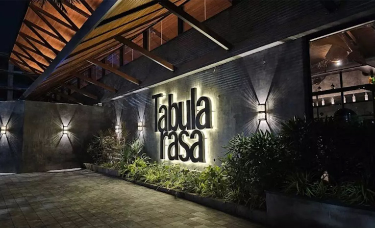 Tabula-Rasa-Pub.jpg