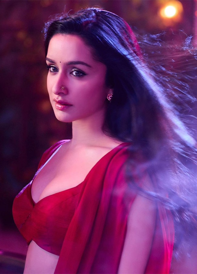 Actress_20Shraddha_20Kapoor_20Hot_20Photos_5.jpg 5