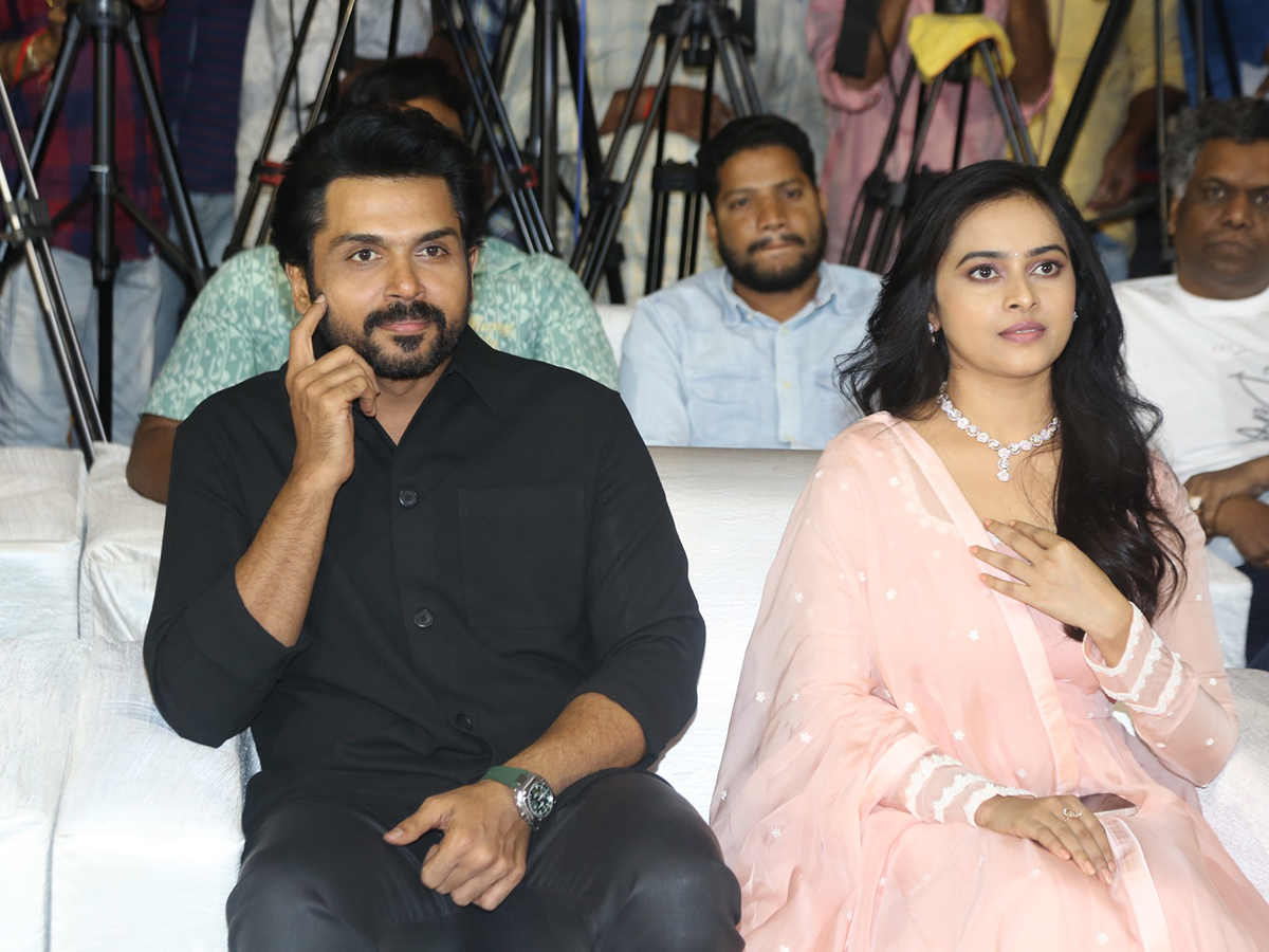 Hero_20Karthi_20Satyam_20Sundaram_20Pre_20Release_20Event_18.jpg 17