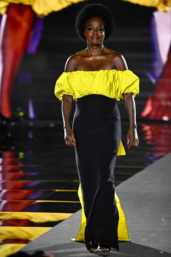 Paris-Fashion-Week-13.jpg 16