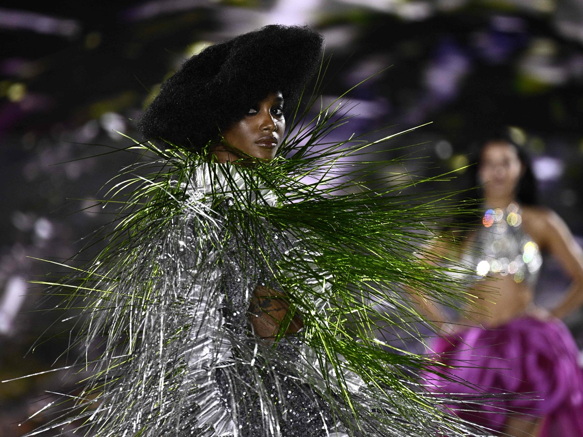 Paris-Fashion-Week-21.jpg 24