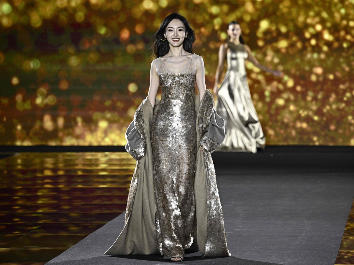 Paris-Fashion-Week-32.jpg 36