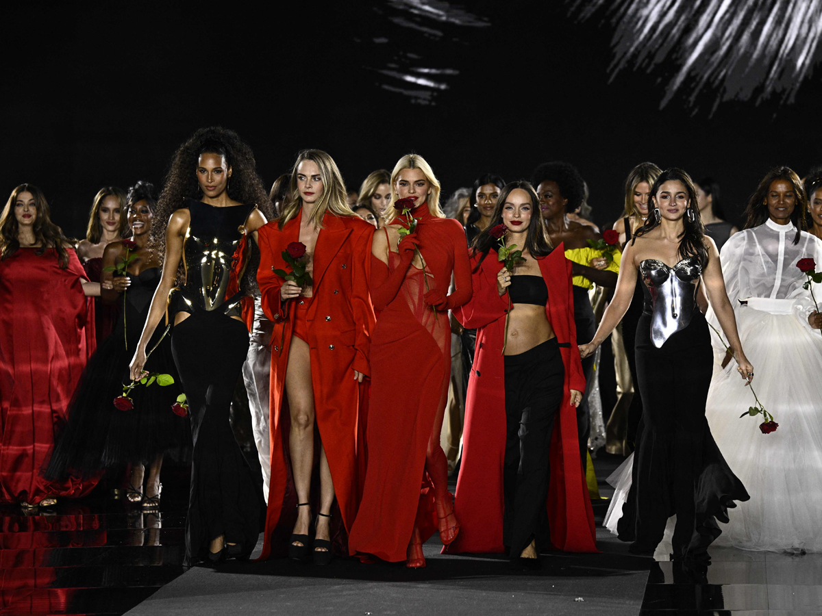 Paris-Fashion-Week-33.jpg 38
