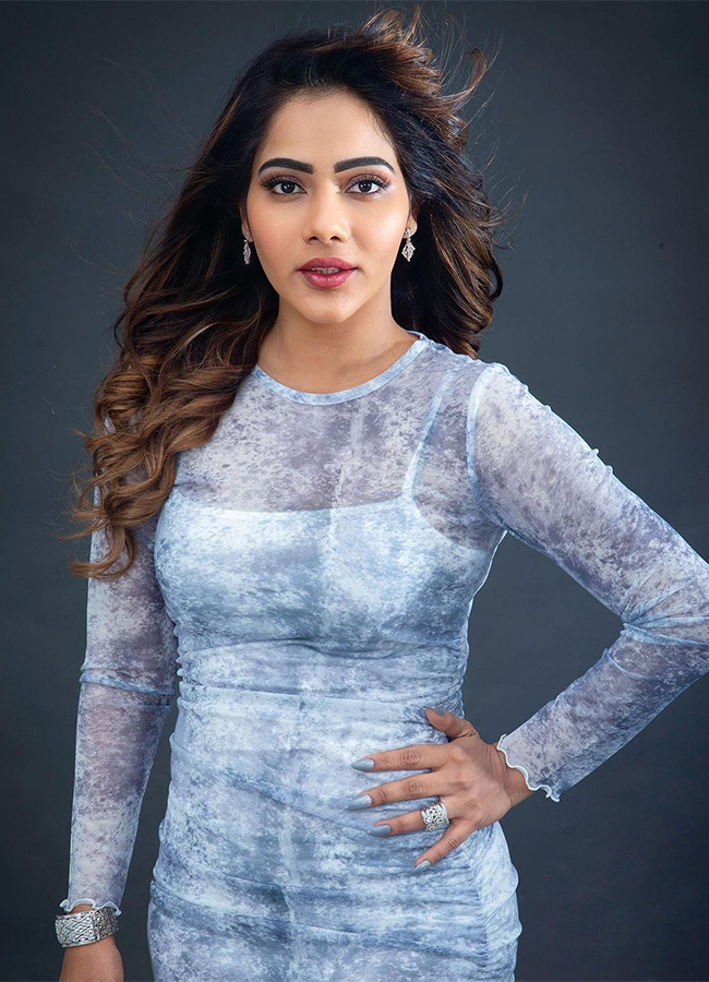 Actress_20Mitraaw_20Sharma_20On_20Trending_20Now_16.jpg 16