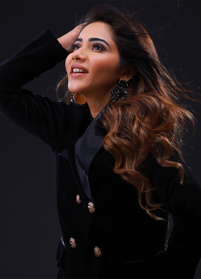 Actress_20Mitraaw_20Sharma_20On_20Trending_20Now_18.jpg 18