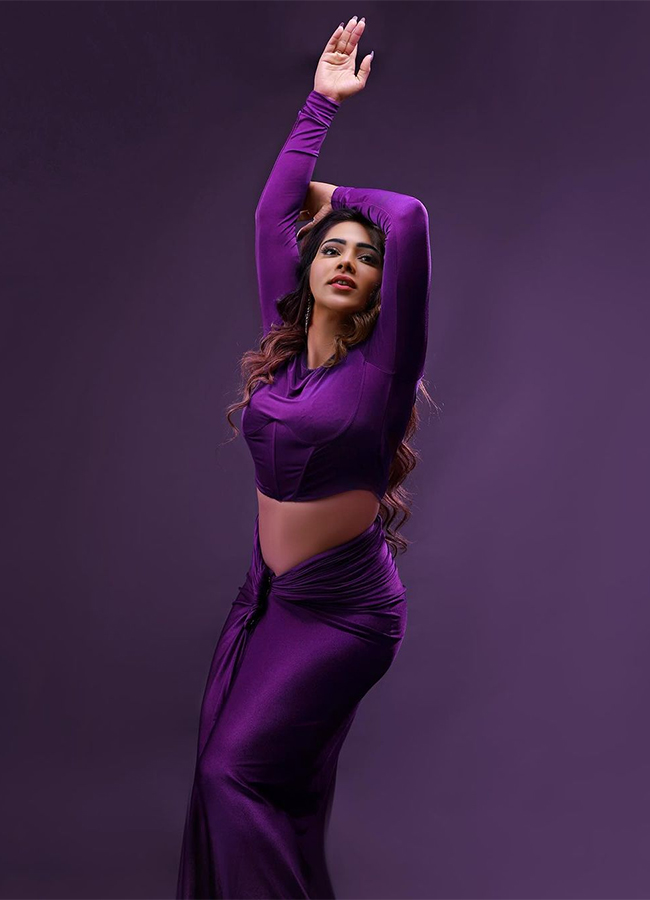 Actress_20Mitraaw_20Sharma_20On_20Trending_20Now_26.jpg 25
