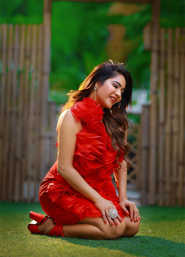 Actress_20Mitraaw_20Sharma_20On_20Trending_20Now_4.jpg 4