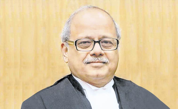 JUSTICE-PINAKI-CHANDRA.jpg