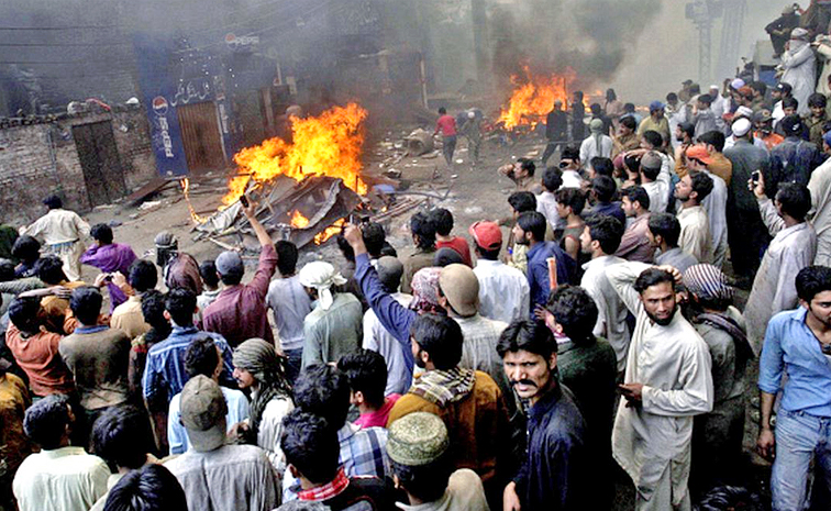 Shia-Sunni-Clash.jpg