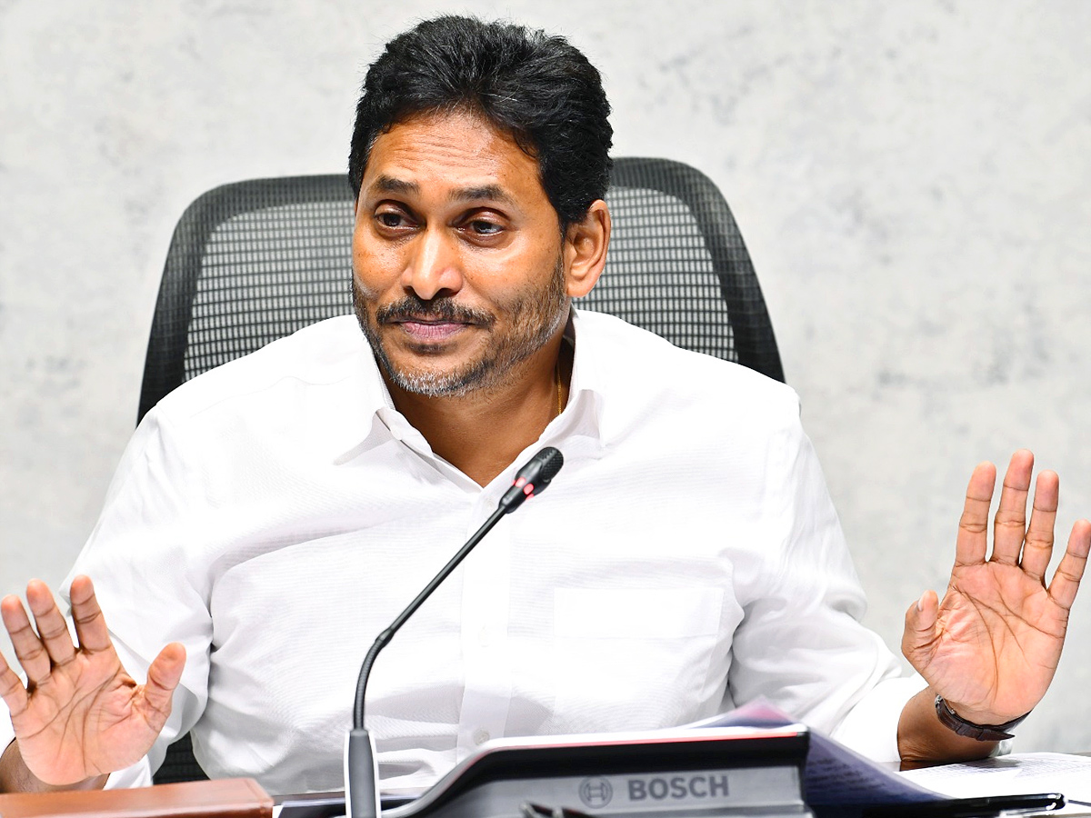 YS_20Jagan_20Press_20Meet_20on_20Tirumala_20Tour_20And_20Tirupati_20Prasadam_20Controversy_E2_80_AA_20Photos_20_2814_29.jpg 17