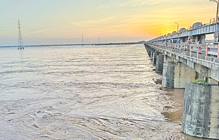 godavari.jpg