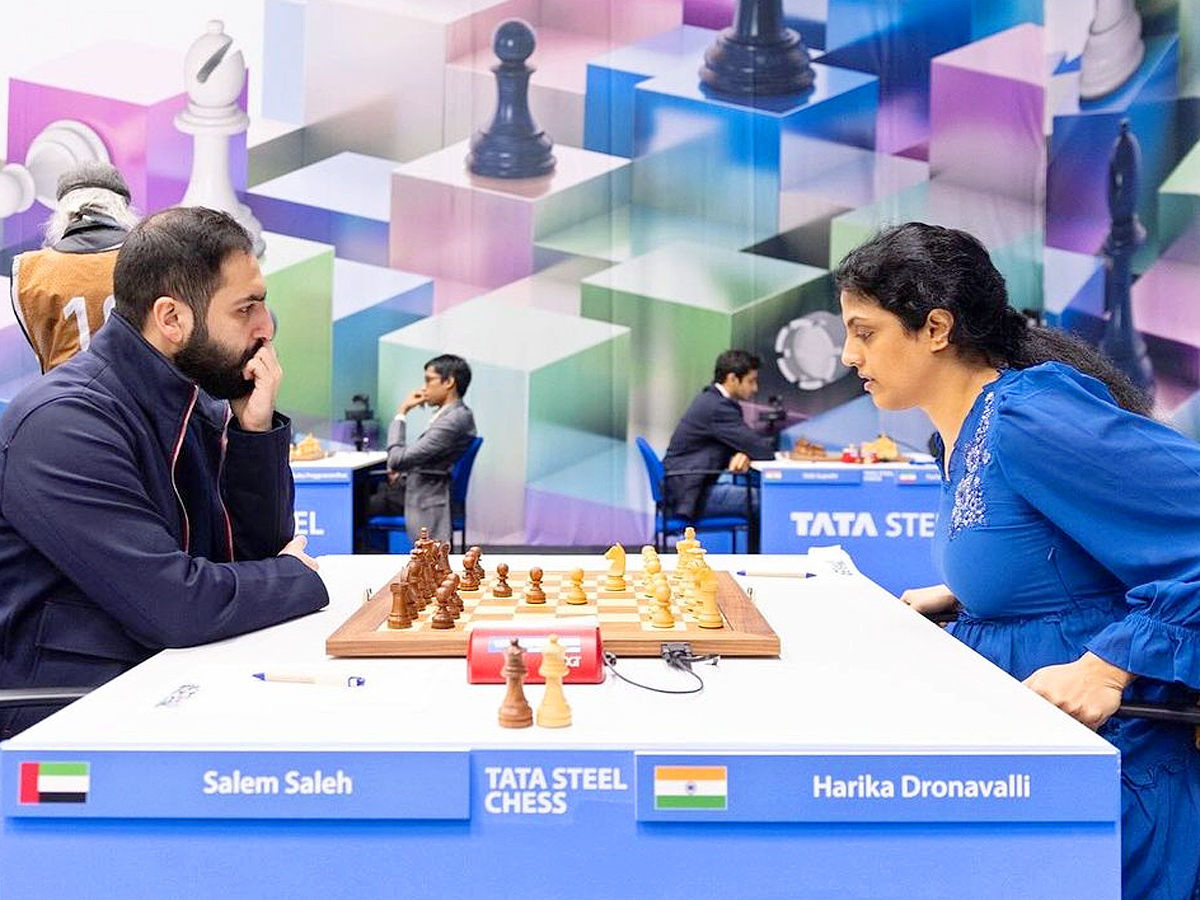 Indian_20Chess_20Legend_20Harika_20Dronavalli_20Beautiful_20Family_20Photos_20_2816_29.jpg 17