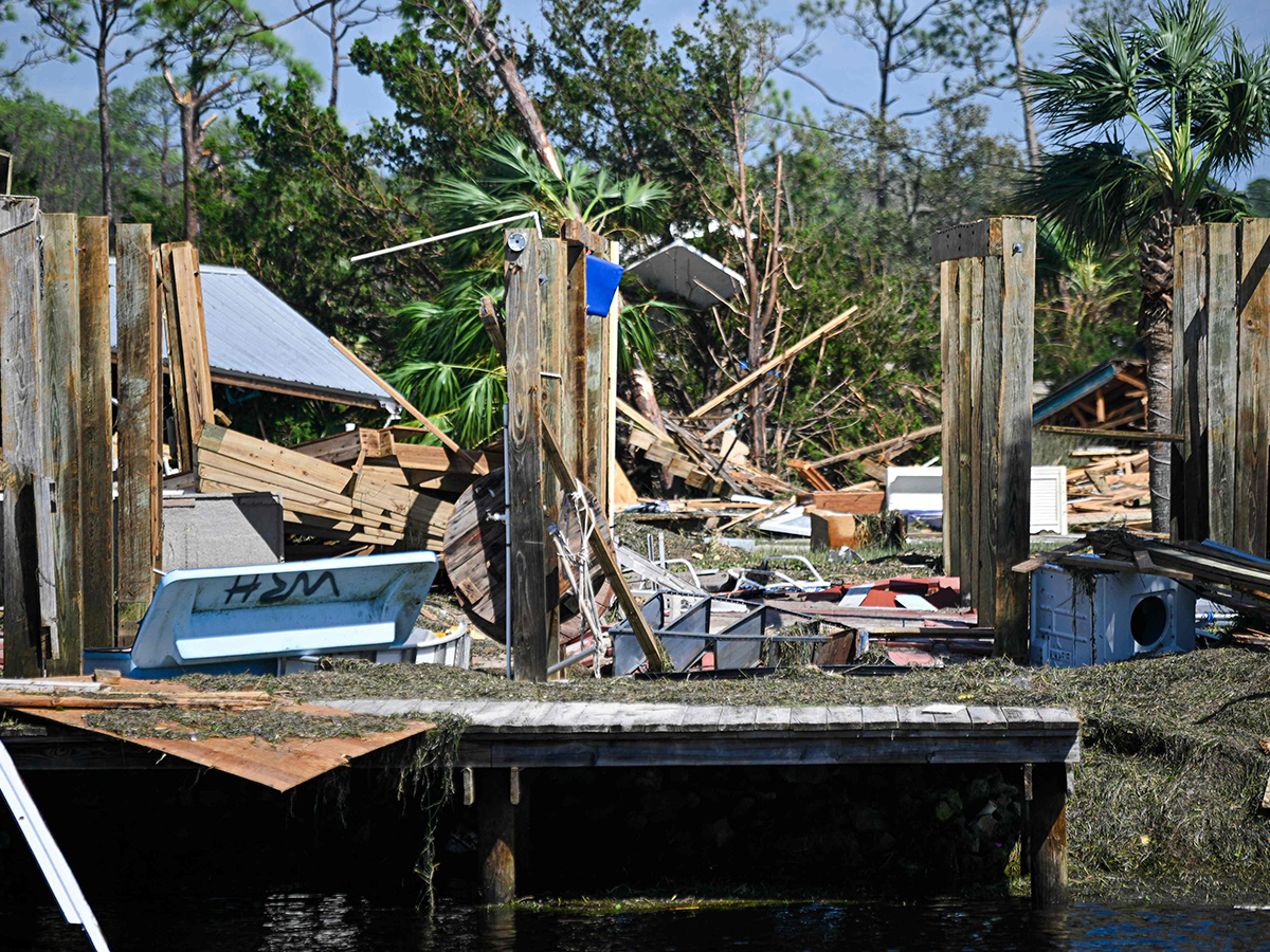 Steinhatchee_20damage_20after_20Hurricane_20Helene_20Photos__20_2810_29.jpg 10