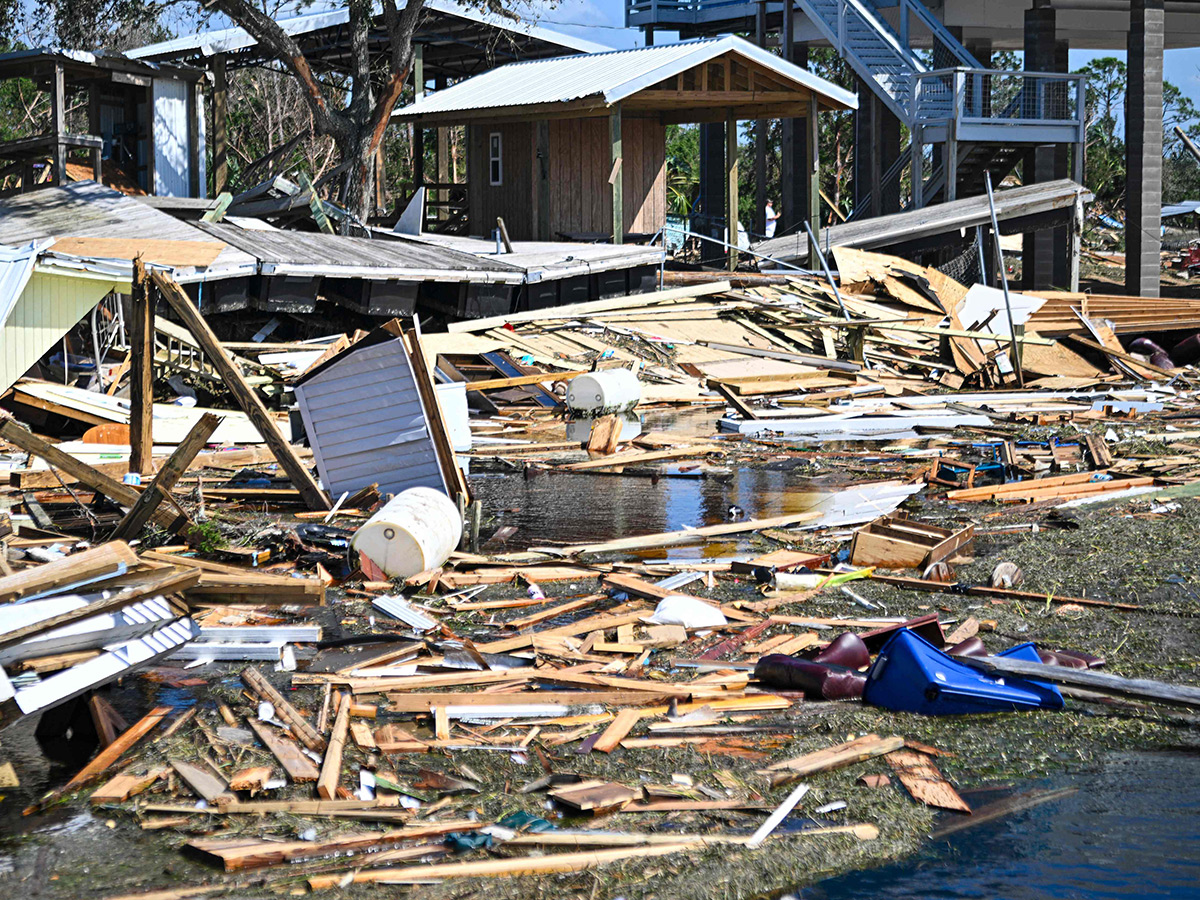 Steinhatchee_20damage_20after_20Hurricane_20Helene_20Photos__20_2811_29.jpg 11
