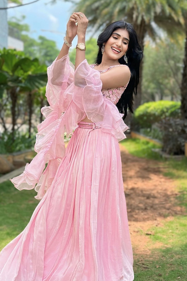 Bindhu-Nuthakki-10_1.jpg 11