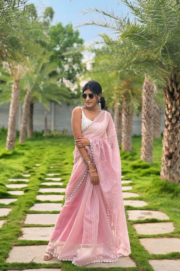 Bindhu-Nuthakki-21_1.jpg 22