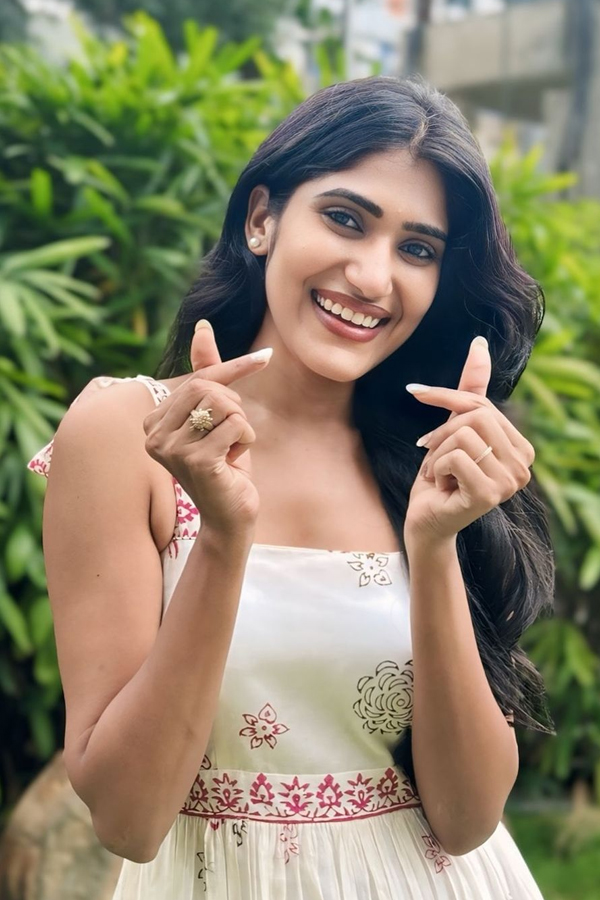 Bindhu-Nuthakki-4_1.jpg 5