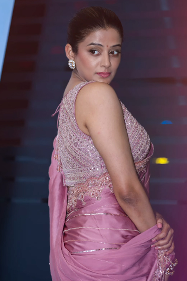 Priyamani-Raj-11.jpg 12