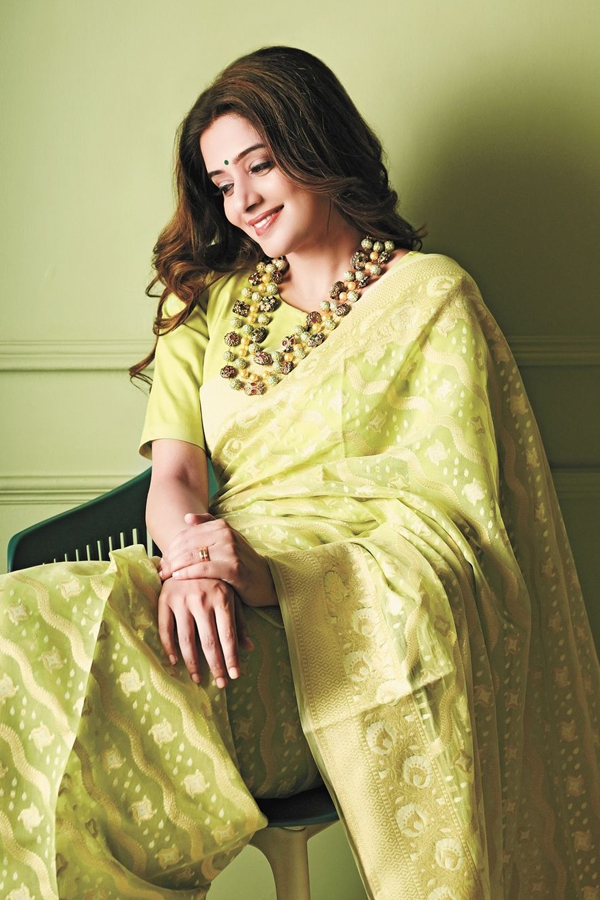 Priyamani-Raj-6.jpg 7