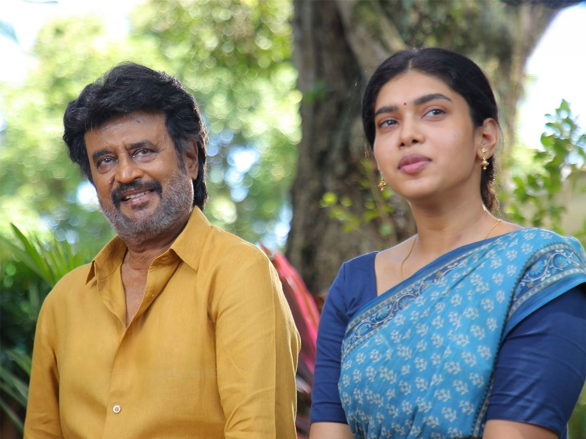 Rajinikanth_20Vettaiyan_20Movie_20HD_20Images__20_2810_29.jpg 10