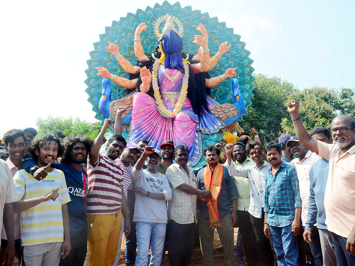 Dussehra_20Festival_202024_20Celebrations_20Photos_5.jpg 4