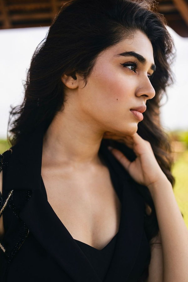 Krithi-Shetty-9.jpg 10