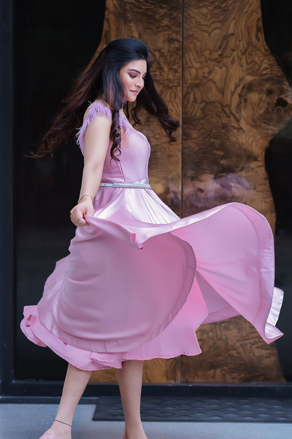 Priyanka-Singh-3.jpg 4