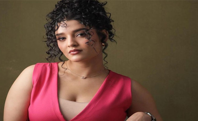 ritika-singh.jpg