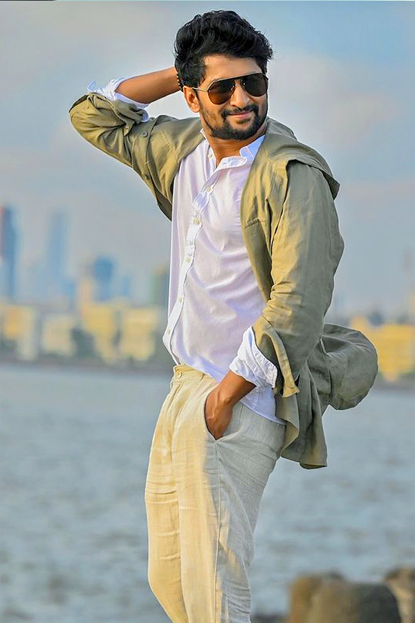 KGF_20Actress_20Srinidhi_20Shetty_20Cast_20Opposite_20Nani_20Photos_20_286_29.jpg 13