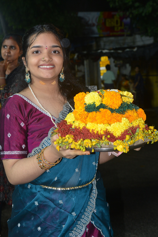 Nalgonda-Bathukamma-2024-10.jpg 11